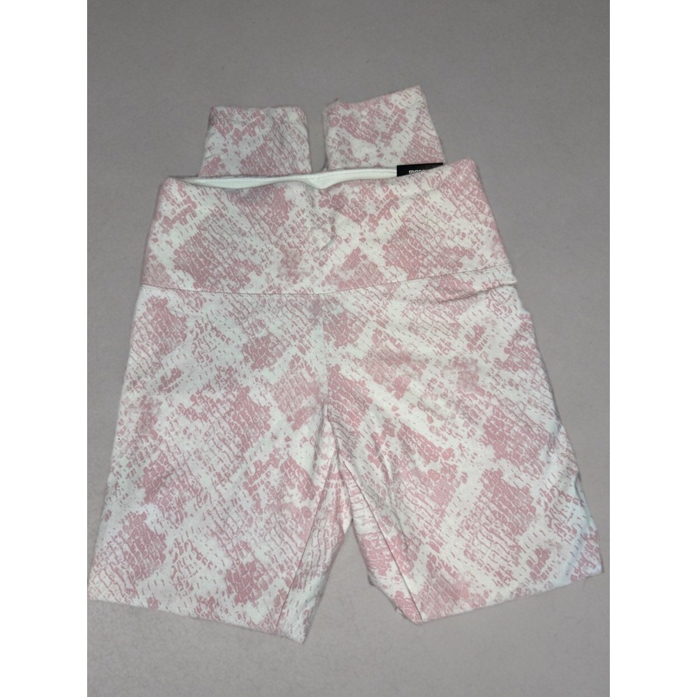NWT PINK Victoria's Secret Snakeskin Leggings Pink White High Waist Yoga M - Picture 3 of 7